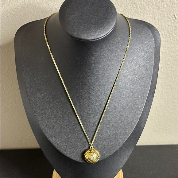 Signed Vintage Gold Rope Chain Northern Star Two Tone Pendant Necklace - Picture 2 of 6